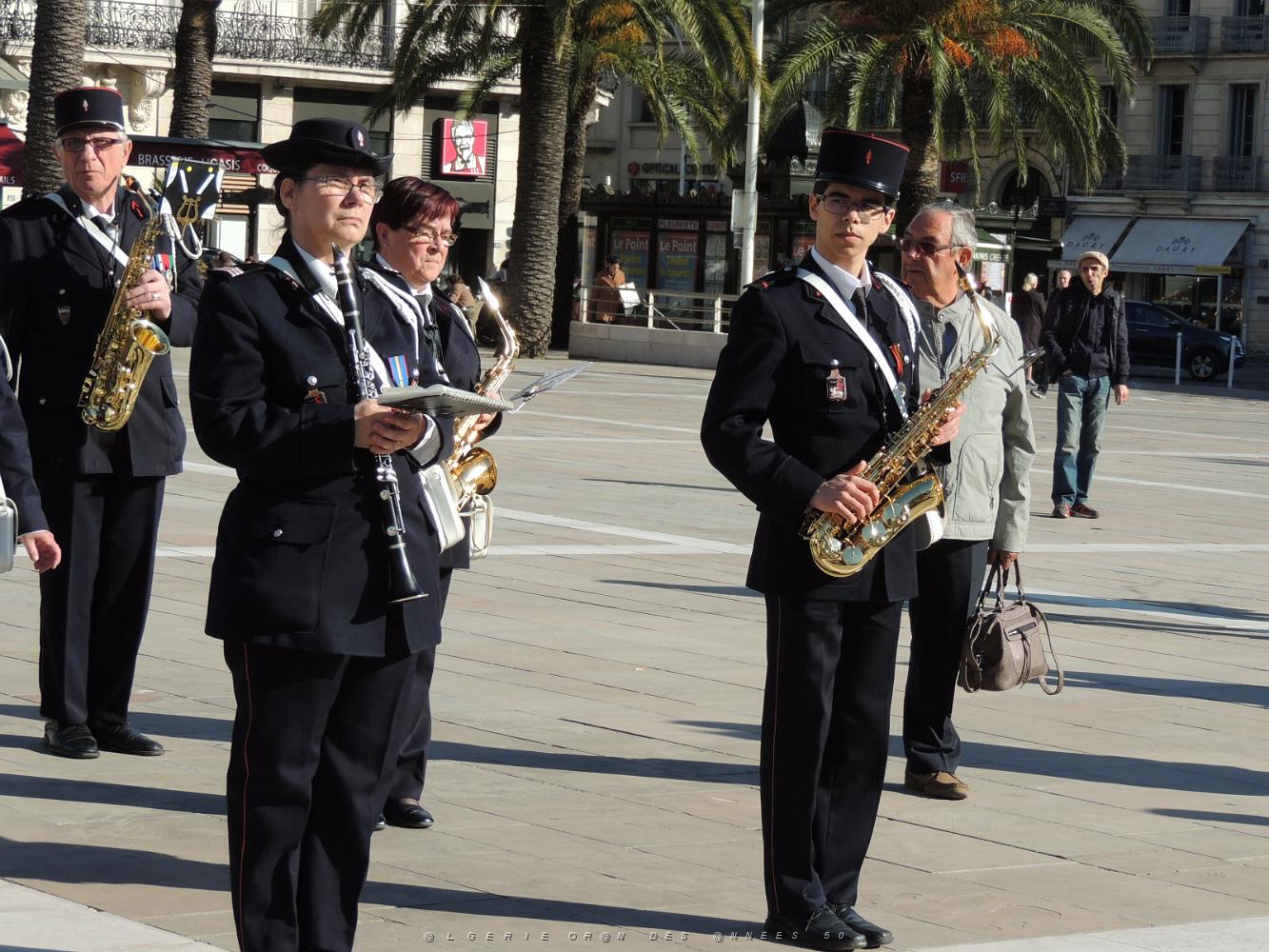 2018 03 29 TOULON HOMMAGE AU LIEUTENANT COLONEL ARNAUD BERTRAME (12).JPG -           